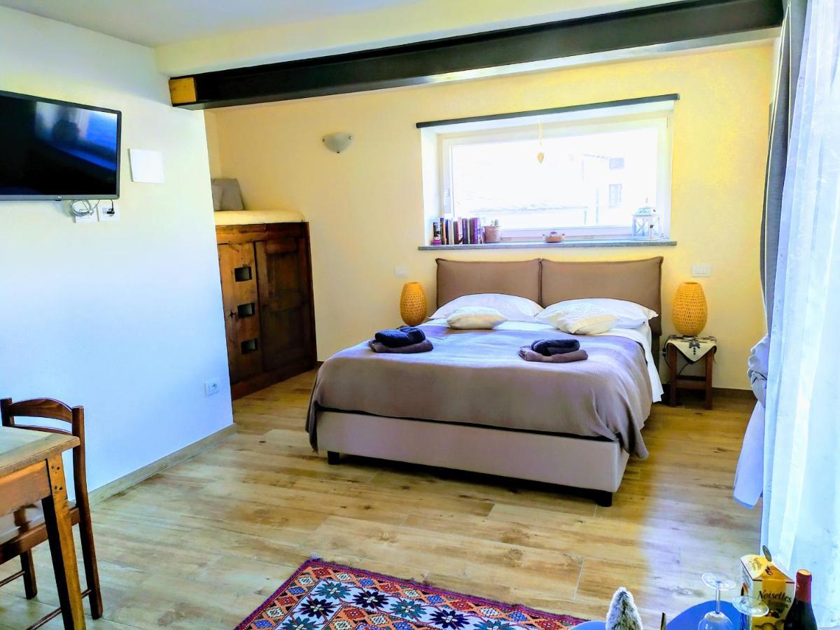 Maison Soleil - Chiara Suite Aosta Ngoại thất bức ảnh